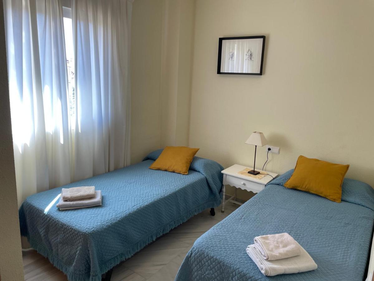 Atico Baviera Golf-Playa Apartment Caleta De Velez Exterior photo